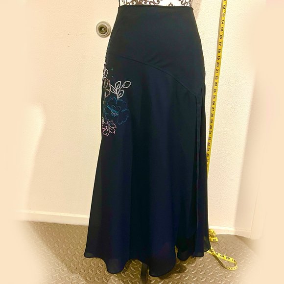 VENEZIA Navy Blue Embroidered Formal Side-Mermaid Cut Maxi Skirt - Picture 1 of 6